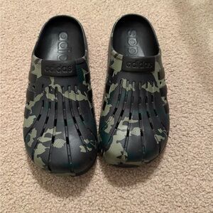 Mens adidas clogs